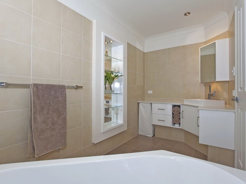 11 Tarina Street, Cleveland QLD 4163