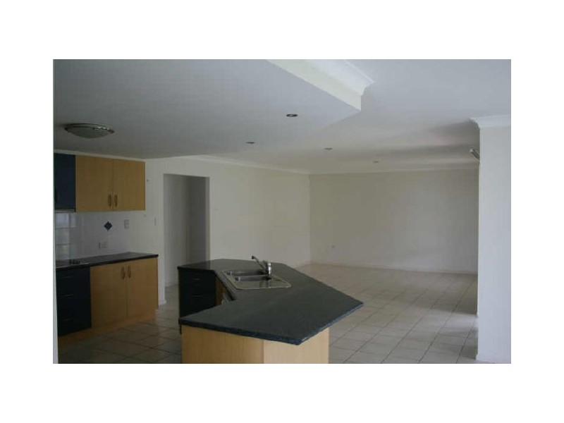 3 Windsong Circuit, Cleveland QLD 4163