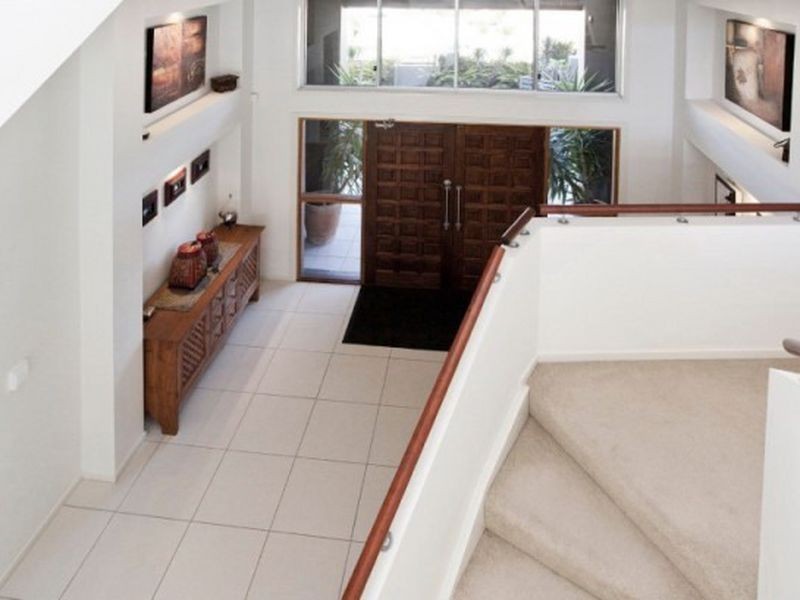 8 Devonstone Street, Cleveland QLD 4163