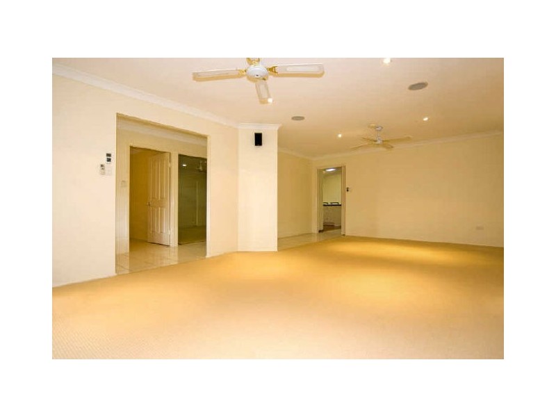 31 Nottingham Drive, Victoria Point QLD 4165