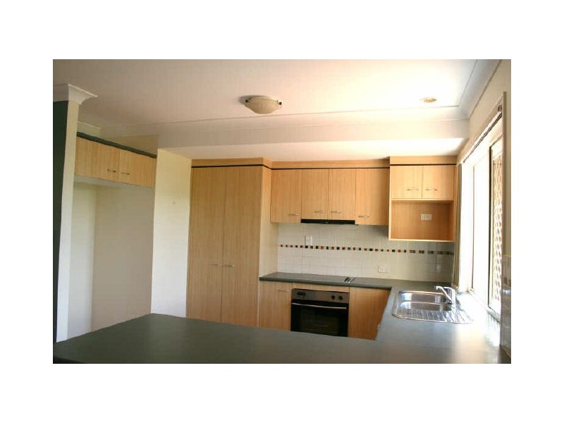 2 Orpheus Place, Redland Bay QLD 4165