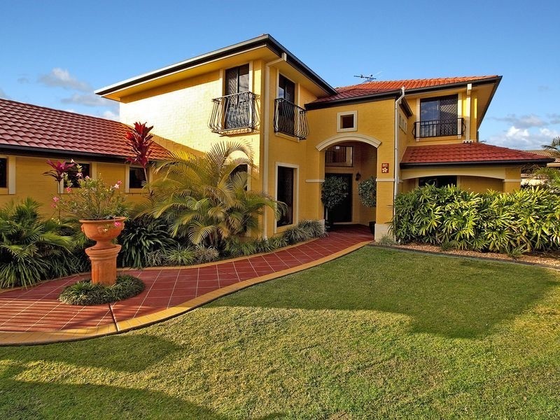 18 Gladebourne Crescent, Victoria Point QLD 4165