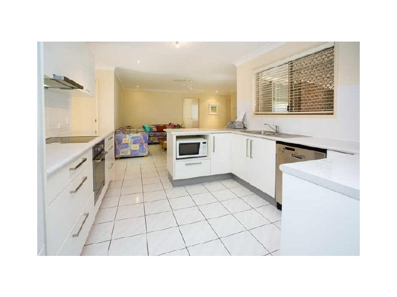 15 Trochus Court, Thornlands QLD 4164