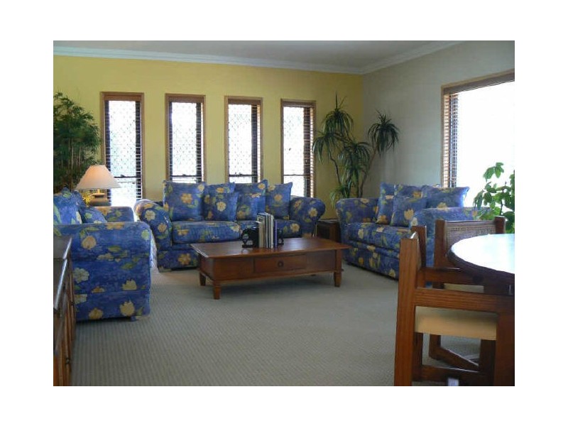 63 Luke Street, Thornlands QLD 4164