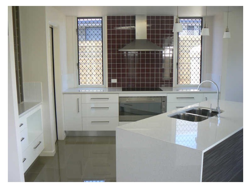 22 Pentecost Place, Redland Bay QLD 4165