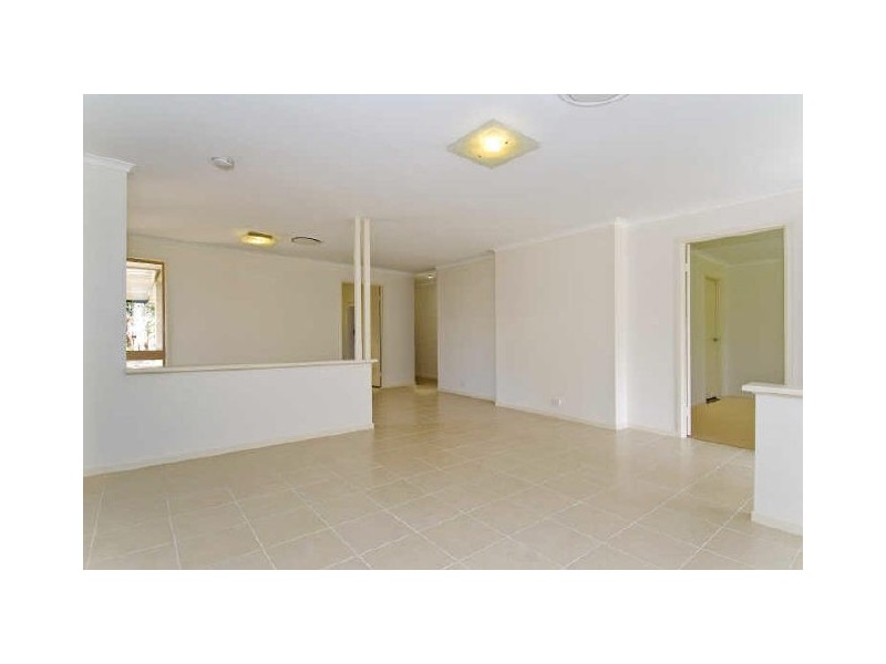 4 Capricorn Drive, Cleveland QLD 4163