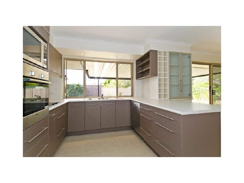 4 Capricorn Drive, Cleveland QLD 4163