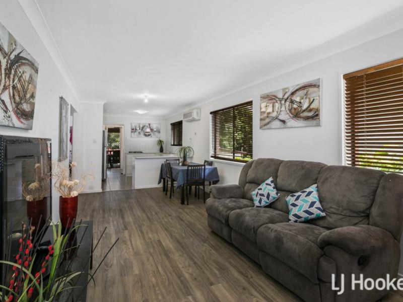 127 Cane Street, Redland Bay QLD 4165