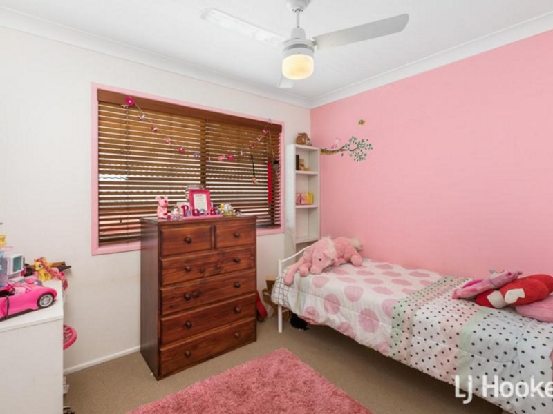 127 Cane Street, Redland Bay QLD 4165