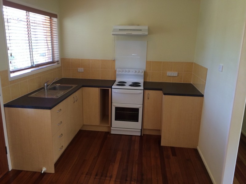 36 Russell Street, Cleveland QLD 4163