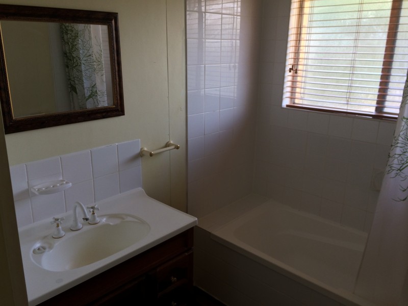 36 Russell Street, Cleveland QLD 4163