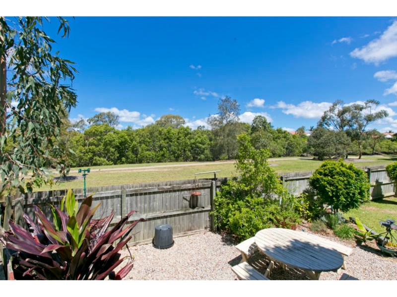 11/21-23 Island Street, Cleveland QLD 4163