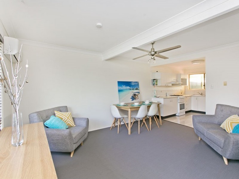 2/31-33 Holland Crescent, Capalaba QLD 4157