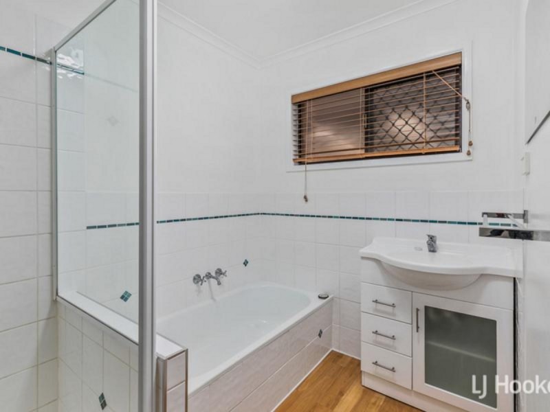 8 Brett Road, Victoria Point QLD 4165