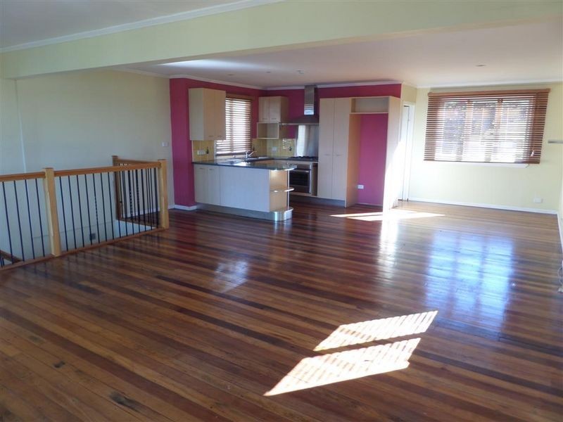 14 Esplanade, Wellington Point QLD 4160