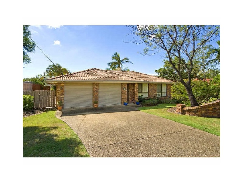 11 Dalrello Drive, Wellington Point QLD 4160