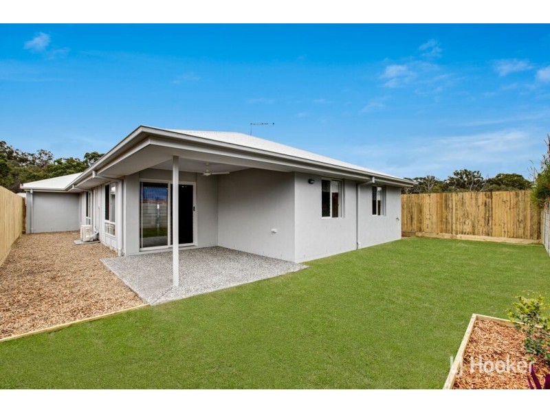 11 Valleygreen Close, Redland Bay QLD 4165