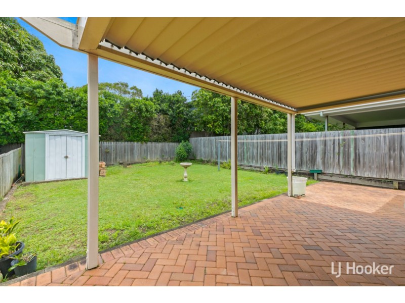 42 Pine Street, Wynnum QLD 4178