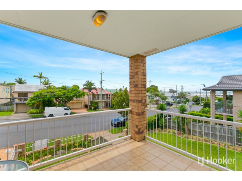 42 Pine Street, Wynnum QLD 4178