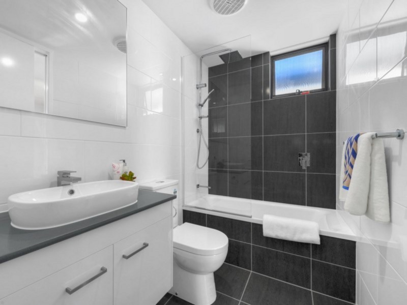 2/3/4/5/49-51 Murarrie Road, Murarrie QLD 4172