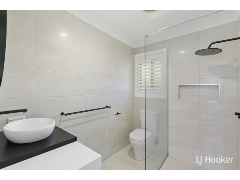 14 Burwana Place, Wellington Point QLD 4160