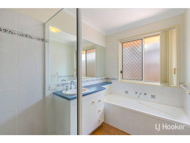 10 Farnham Street, Wellington Point QLD 4160