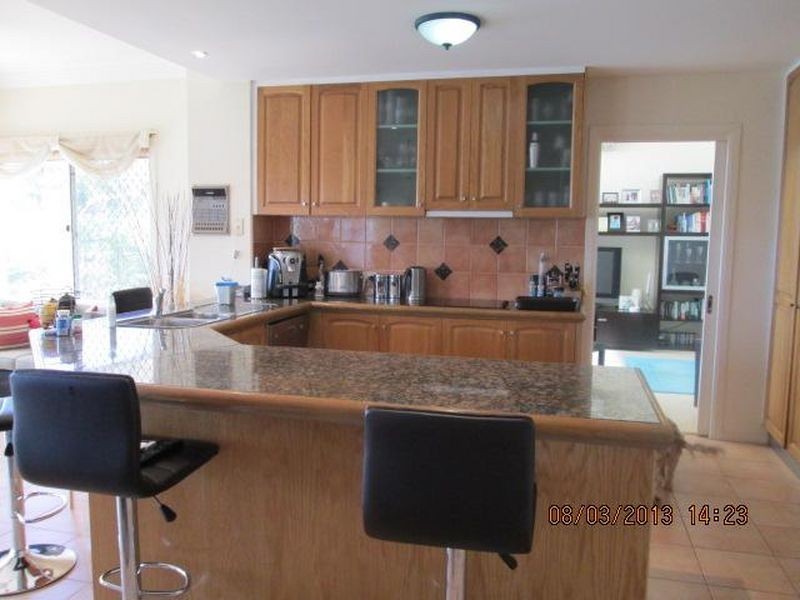 28 Sommersea Drive, Cleveland QLD 4163