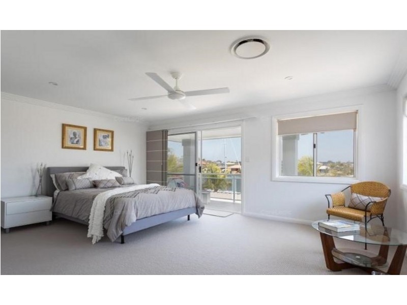 14 Caravel Court, Raby Bay QLD 4163