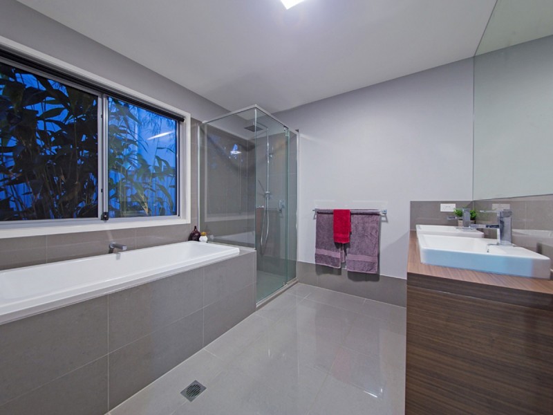 16 Maged Place, Thornlands QLD 4164