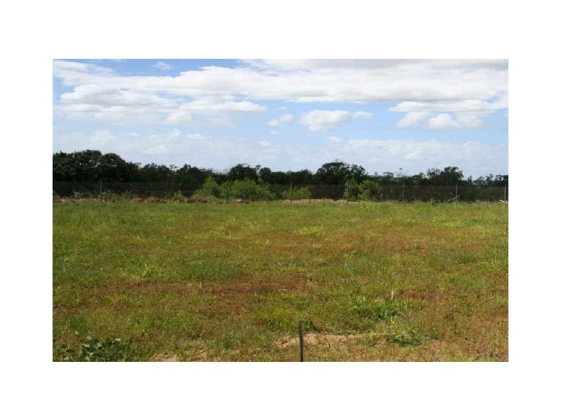 (Lot 3)/8 Omac Street, Redland Bay QLD 4165