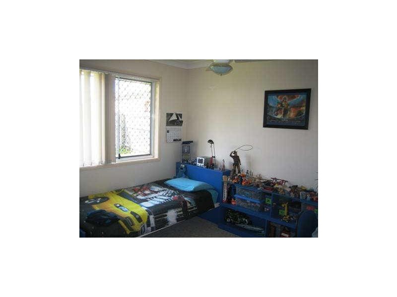 52 Marjorie Buckler Avenue, Redland Bay QLD 4165