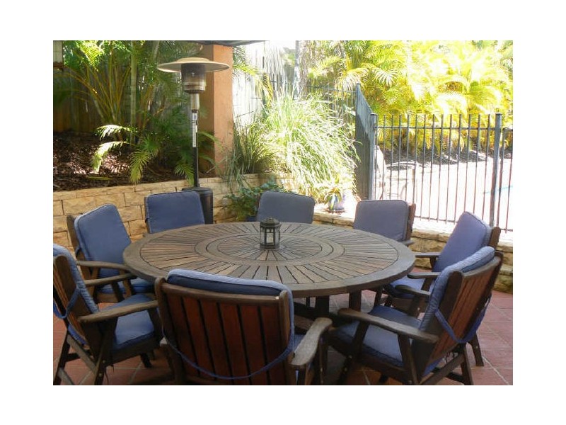 9 Palmerston Place, Victoria Point QLD 4165