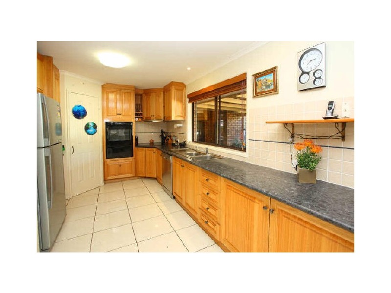 99 Long Street, Cleveland QLD 4163