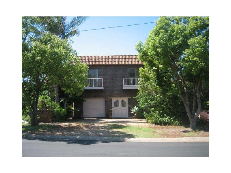 10 Douro Road, Wellington Point QLD 4160