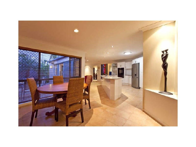 11 Nautilus Drive, Ormiston QLD 4160