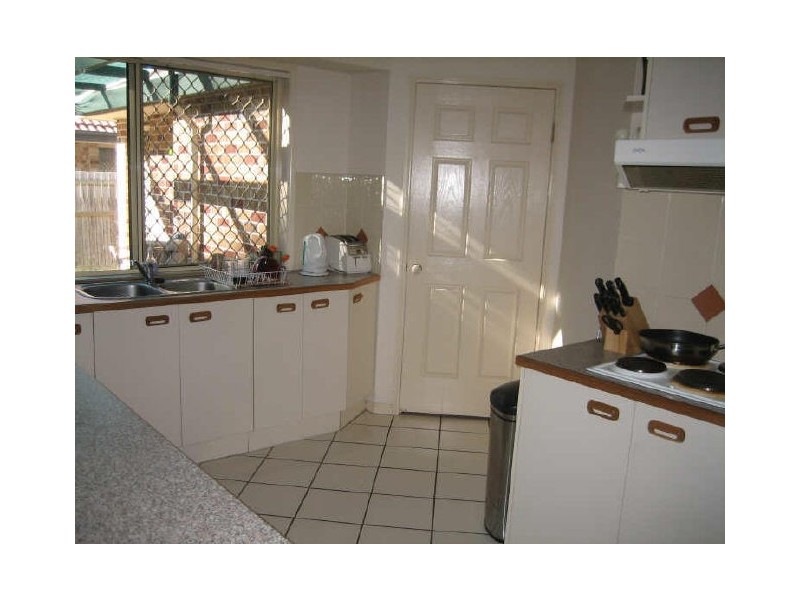 37 Pinelands Circuit, Redland Bay QLD 4165