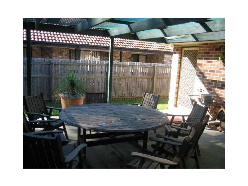 37 Pinelands Circuit, Redland Bay QLD 4165