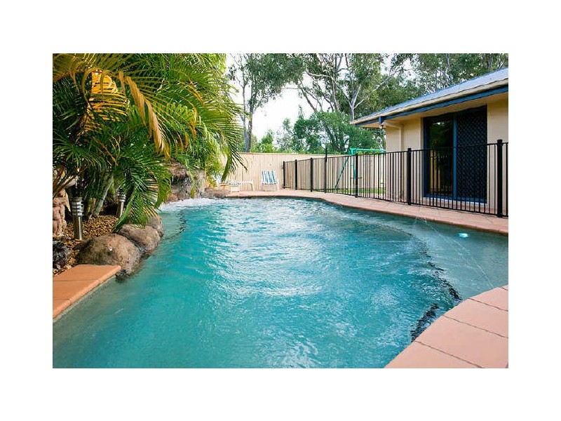 52 Morris Circuit, Thornlands QLD 4164