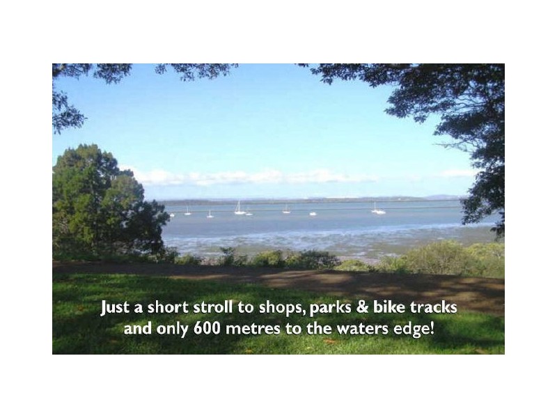 91 Habitat Drive, Redland Bay QLD 4165