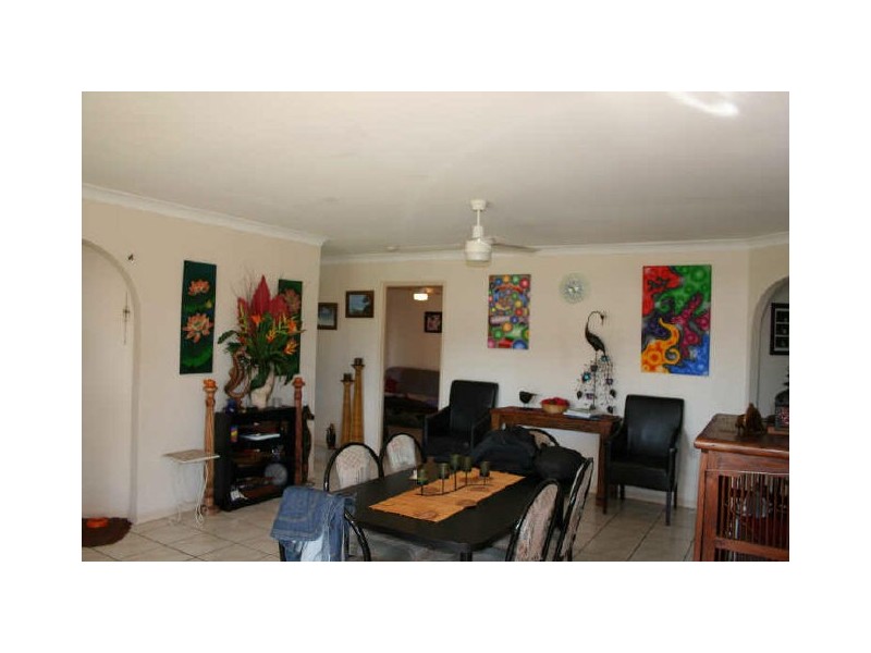 74 School Road, Victoria Point QLD 4165