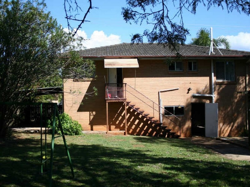 72a Bay Street, Cleveland QLD 4163