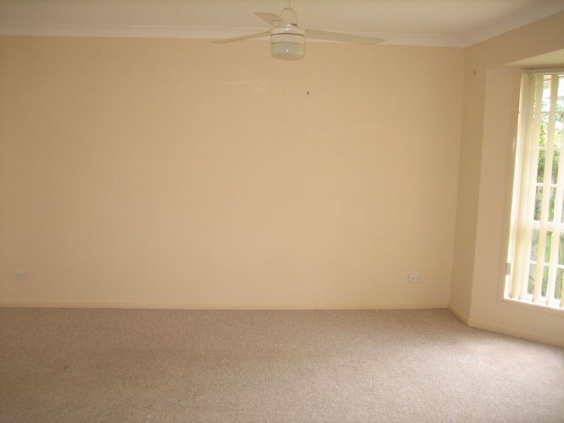 3 Neville Close, Redland Bay QLD 4165