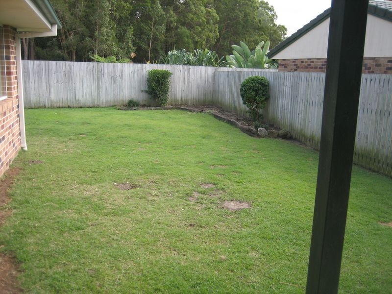 3 Neville Close, Redland Bay QLD 4165