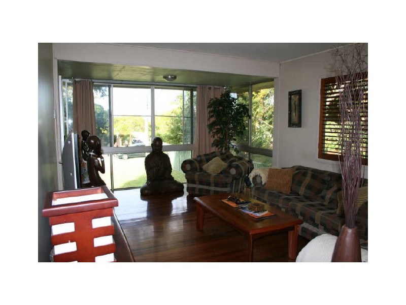 10 Shamrock Street, Ormiston QLD 4160