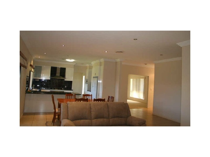 21 Beddoe Street, Thornlands QLD 4164