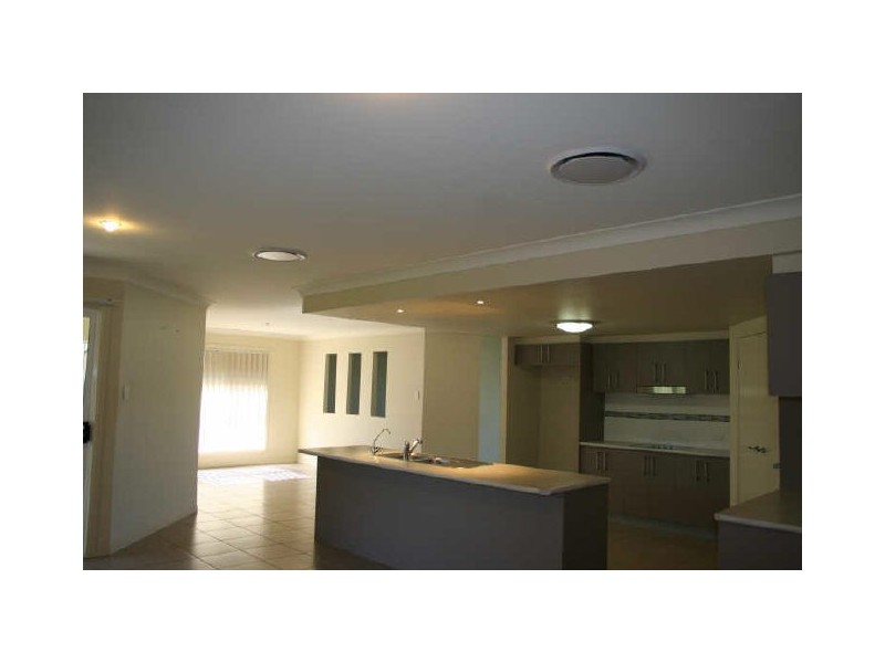 59 Aquila Street, Redland Bay QLD 4165