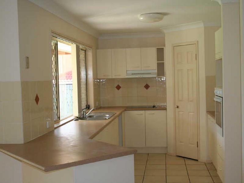 16 Mathison Court, Redland Bay QLD 4165