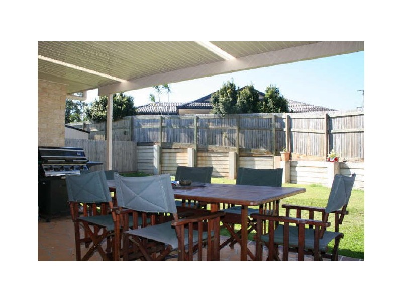 32 Bryce Place, Birkdale QLD 4159