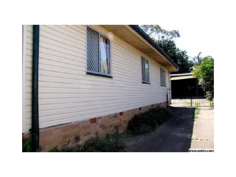 31 Elm Avenue, Woodridge QLD 4114