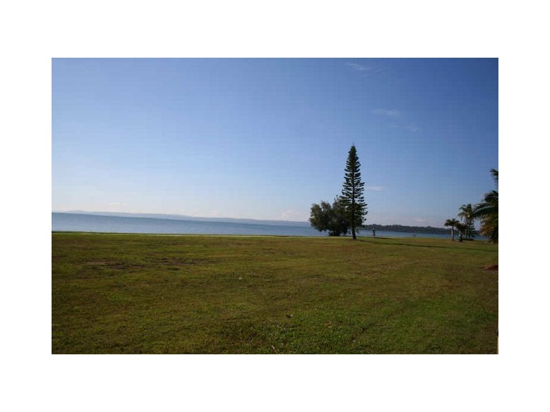 2 Skirmish Court, Victoria Point QLD 4165